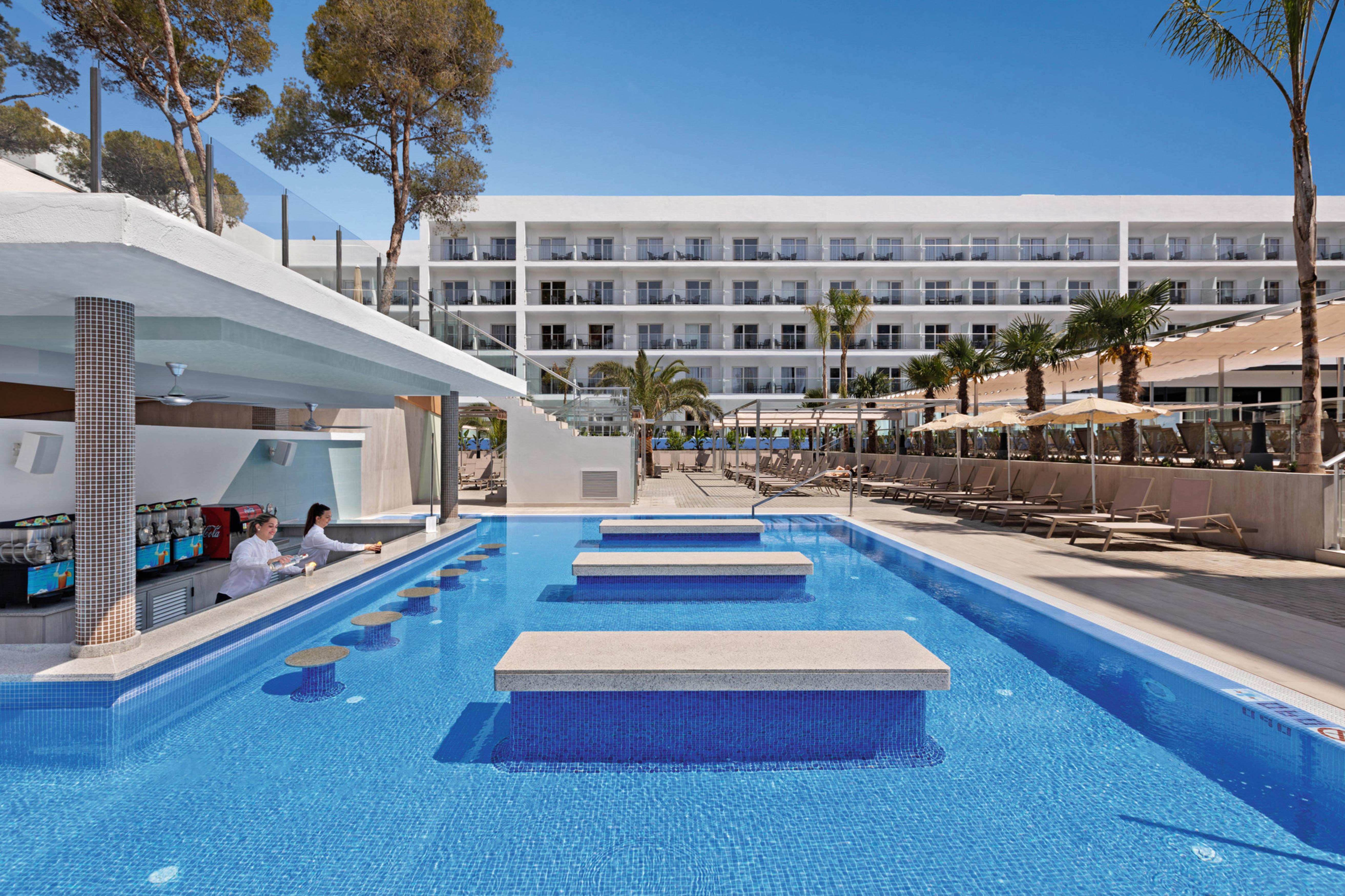 Riu Playa Park Hotell 3*