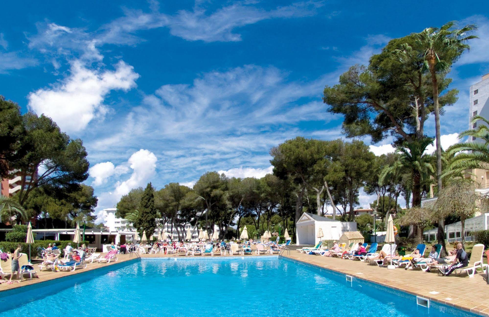 Hotell Riu Playa Park