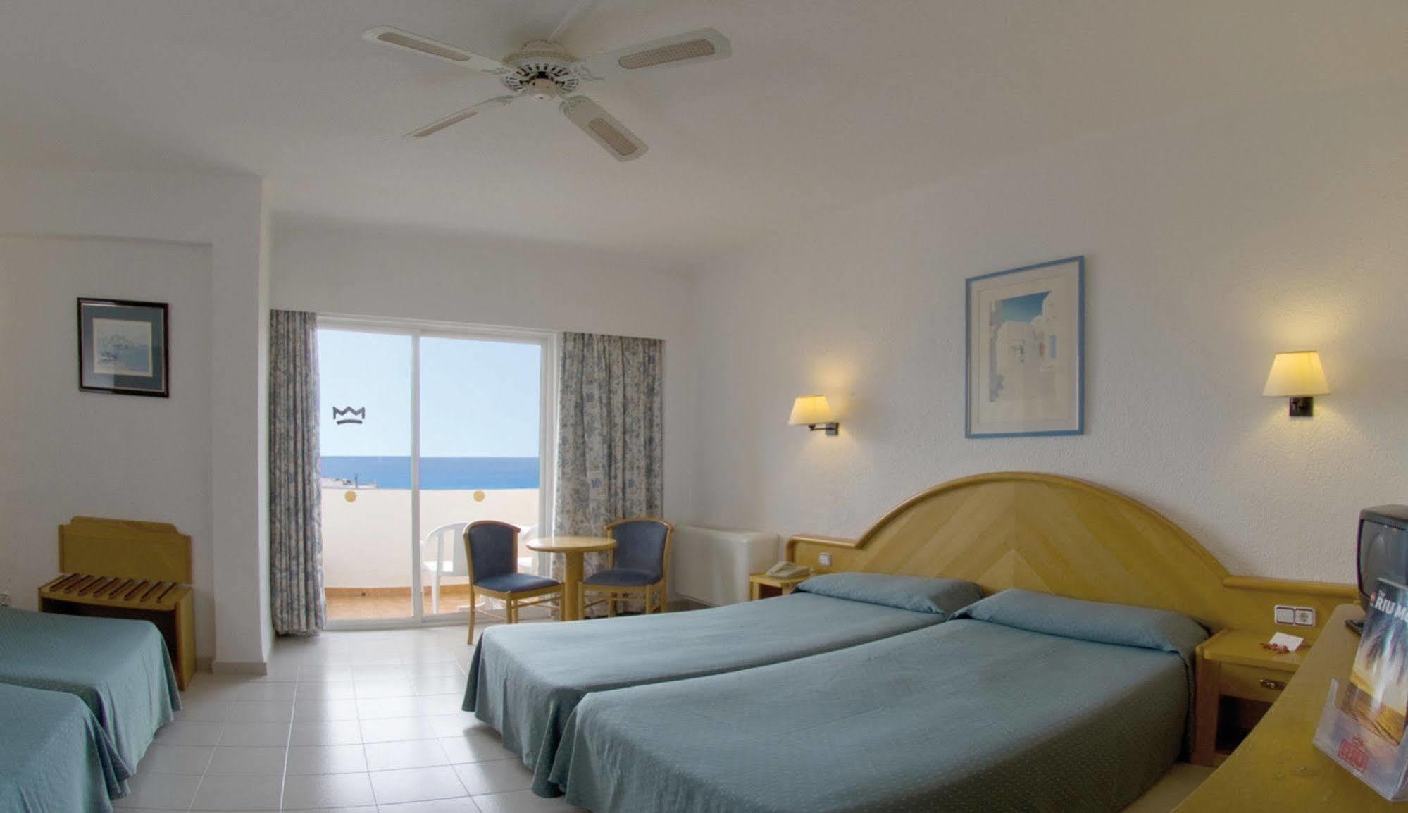 Riu Playa Park Hotell