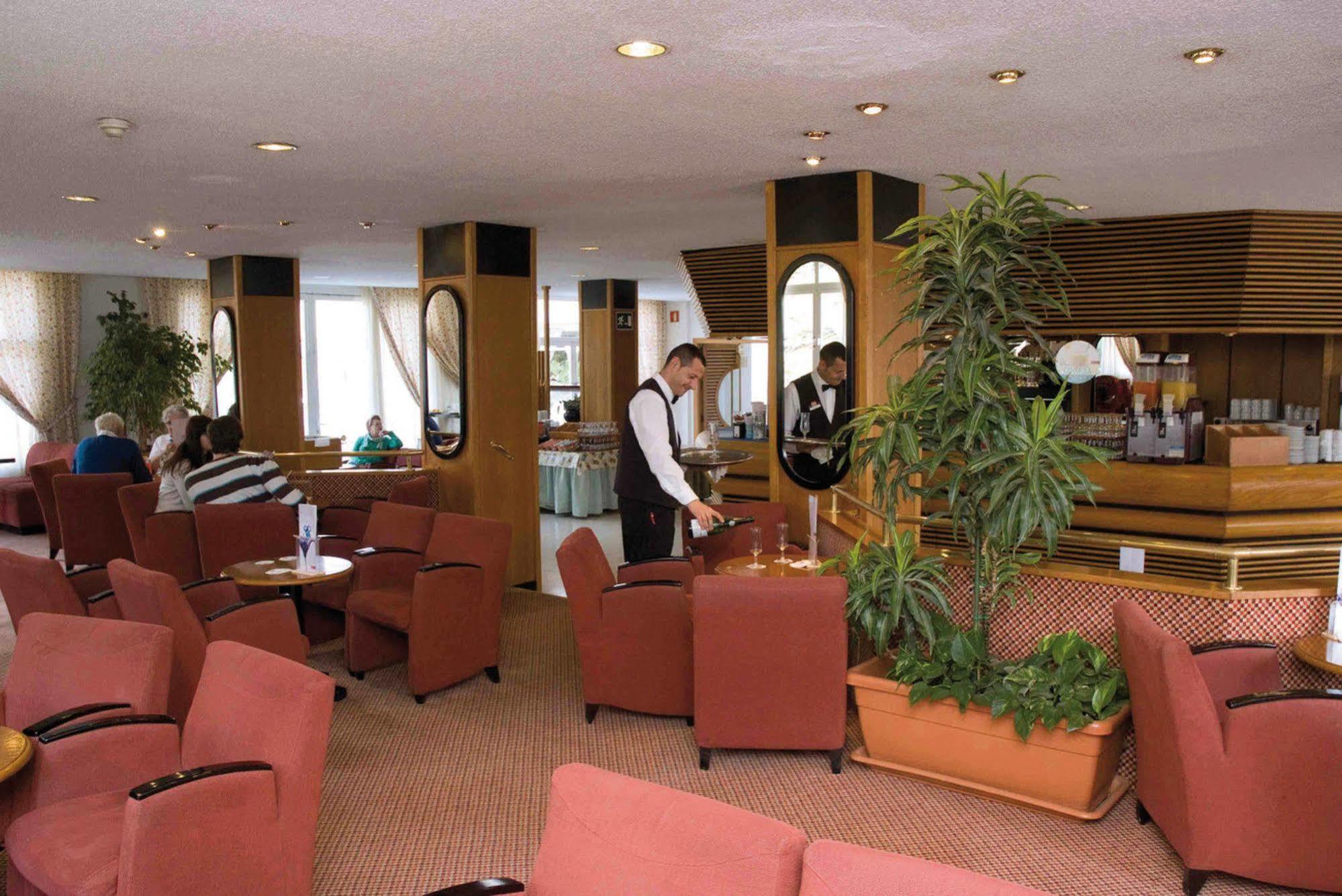 Riu Playa Park Hotell 3*